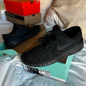 Nike SB Airmax Janoski all black
